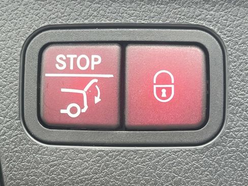 Certified 2024 Mercedes-Benz GLE 350 4MATIC image 11