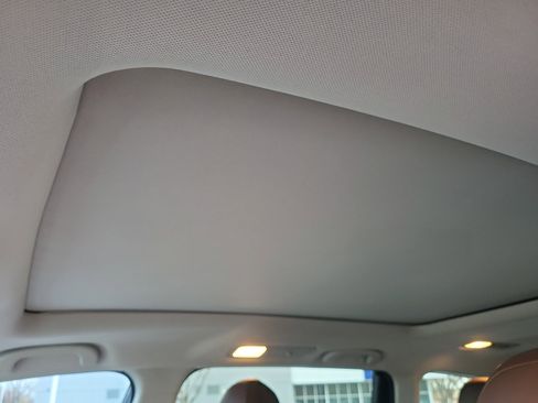 Used 2019 Subaru Ascent Touring image 13