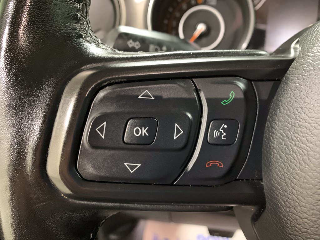Used 2022 Jeep Wrangler Unlimited Sport AWD/4WD image 22