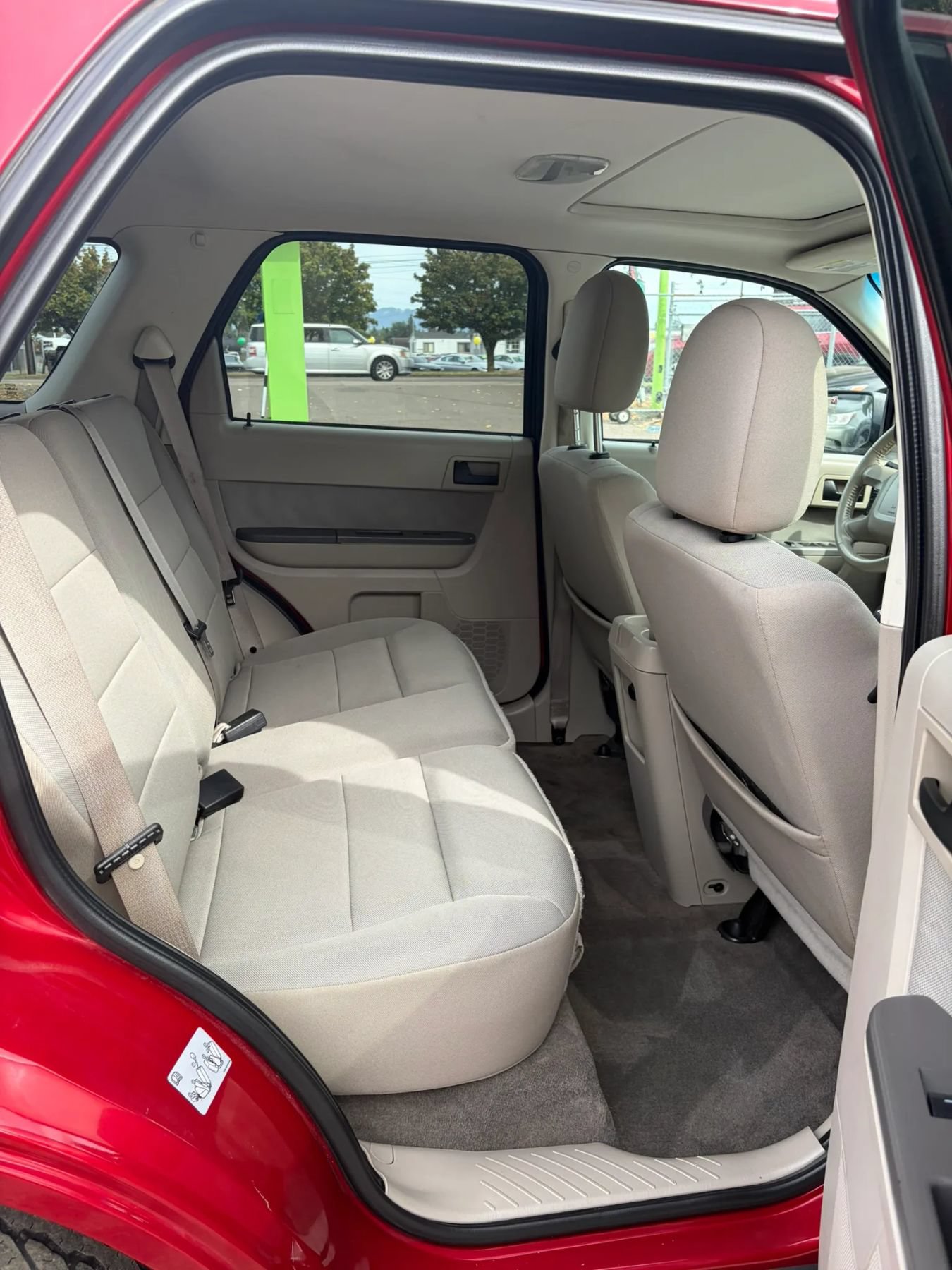 Used 2010 Ford Escape XLT FWD image 15
