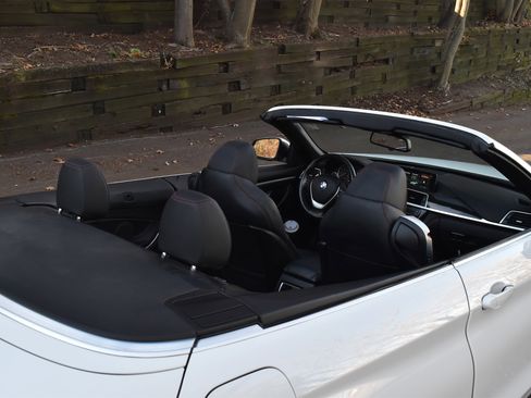 Used 2018 BMW 430i Convertible image 17
