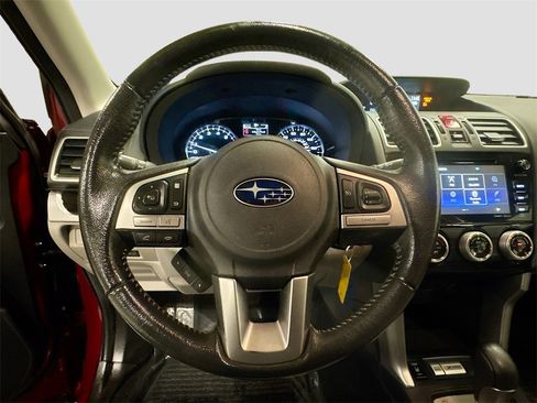 Used 2018 Subaru Forester 2.5i Limited image 12