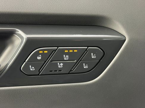 Used 2024 Kia EV9 GT-Line image 18