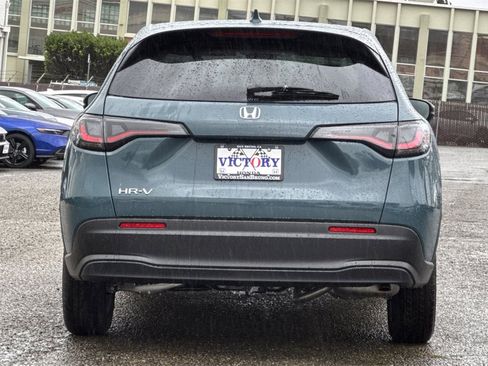 New 2026 Honda HR-V LX image 5