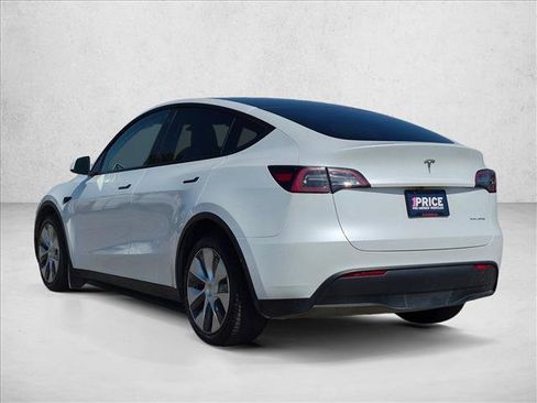 Used 2023 Tesla Model Y Long Range AWD/4WD image 8