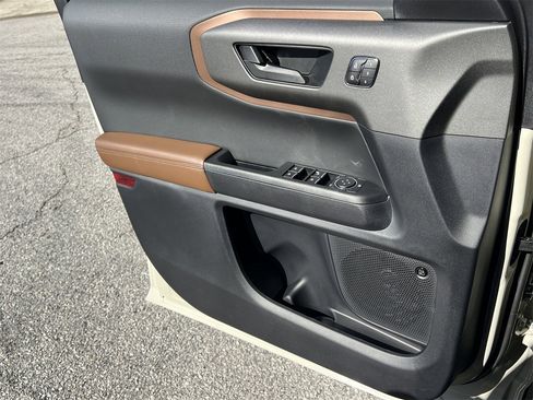 New 2025 Ford Bronco Sport Outer Banks w/ Outer Banks Tech Package+ image 18