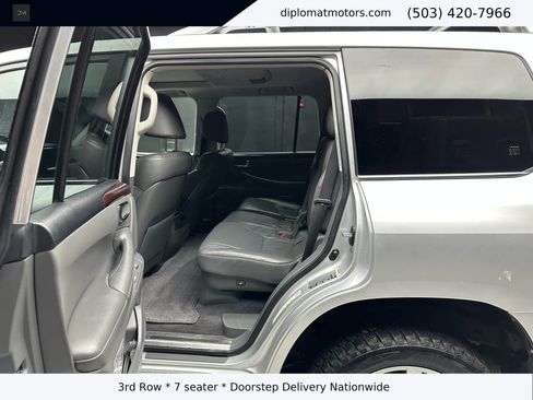 Used 2009 Lexus LX 570 4WD image 20
