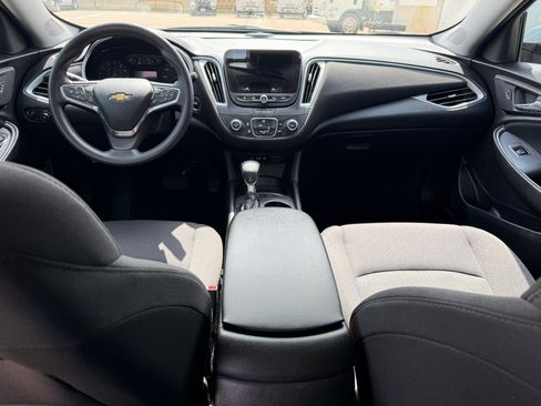 Used 2024 Chevrolet Malibu LS FWD image 22