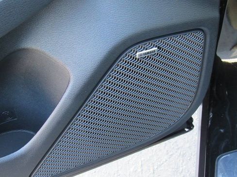 New 2026 Mitsubishi Outlander SEL image 12