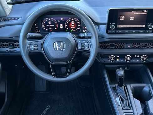 Certified 2023 Honda Accord LX image 15