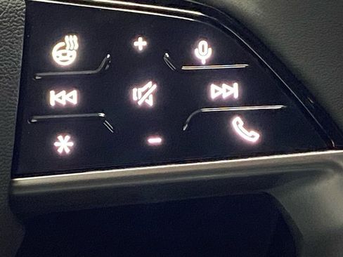 New 2026 Audi Q3 quattro 2.0T AWD/4WD image 13