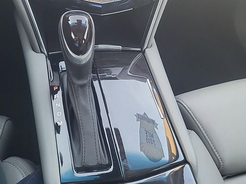 Used 2013 Cadillac XTS Luxury w/ Driver Awareness Package image 17