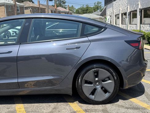 Used 2023 Tesla Model 3 Standard Range RWD image 7