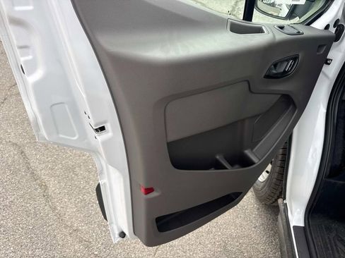 New 2025 Ford Transit 250 Low Roof image 10
