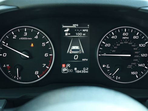 Used 2024 Subaru Crosstrek 2.5i Limited image 18