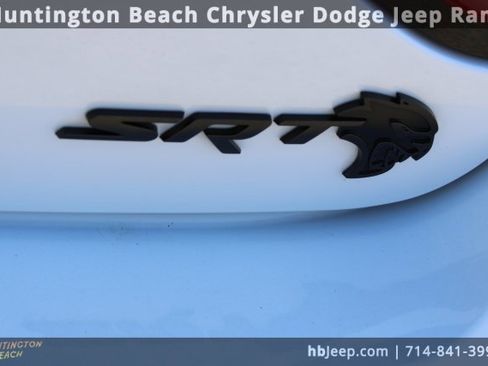 Used 2022 Dodge Charger SRT Hellcat w/ SRT Black Package image 6