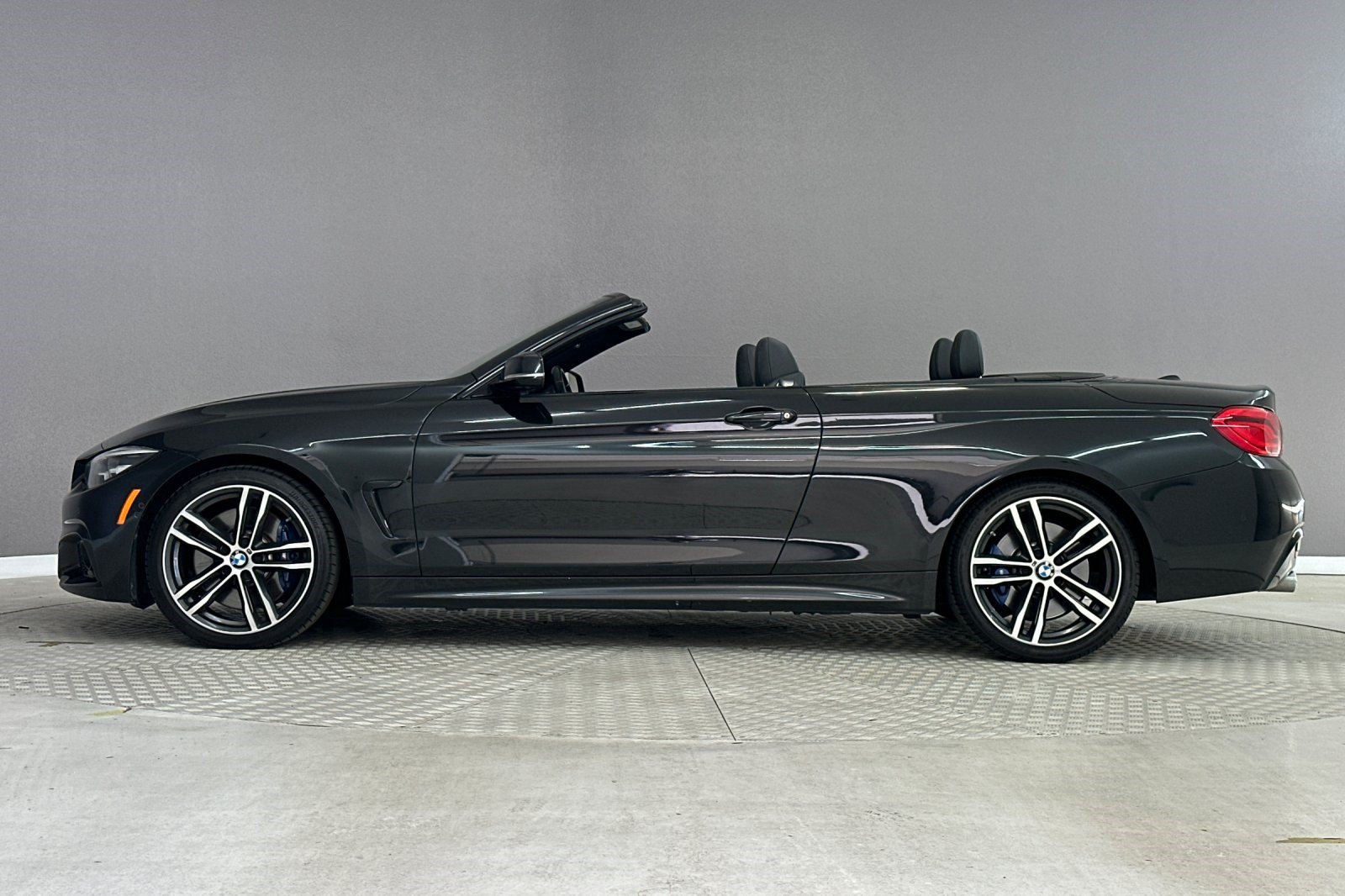 Used 2019 BMW 440i Convertible RWD image 2