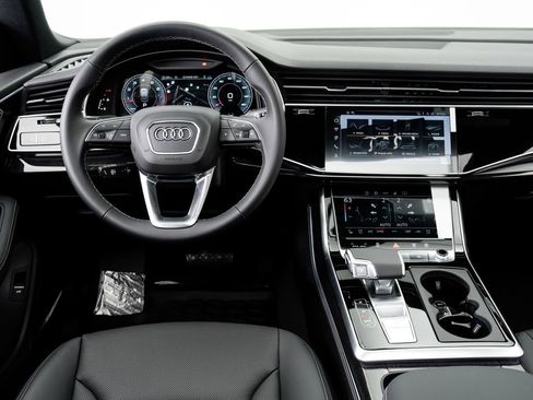 New 2026 Audi Q8 Premium Plus image 15