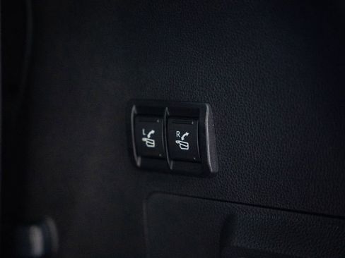 New 2026 Toyota Sequoia Platinum image 10