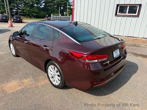 Used 2016 Kia Optima EX w/ Premium Package FWD image 7