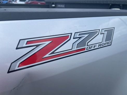Used 2016 Chevrolet Colorado Z71 AWD/4WD image 3