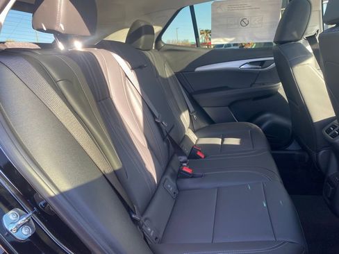 New 2025 Buick Envision Avenir image 29