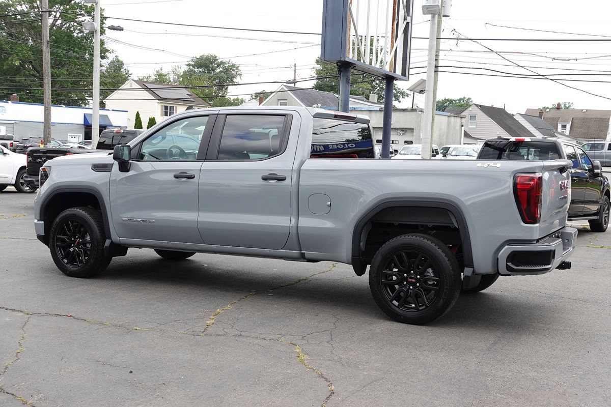 Used 2024 GMC Sierra 1500 Pro w/ Graphite Edition AWD/4WD image 2