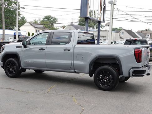 Used 2024 GMC Sierra 1500 Pro w/ Graphite Edition AWD/4WD image 2