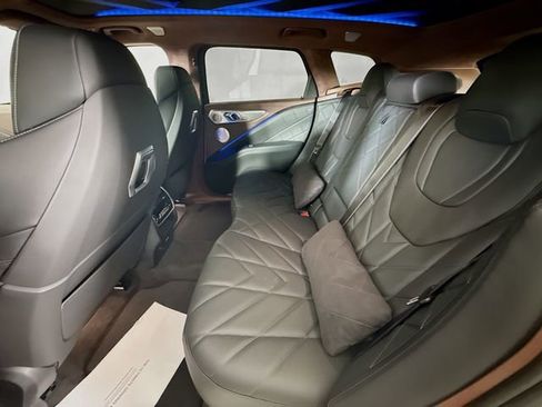 Used 2026 BMW XM Label Red image 25