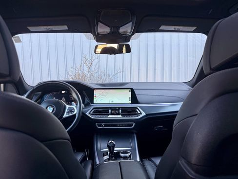 Used 2021 BMW X5 xDrive40i w/ M Sport Package image 36