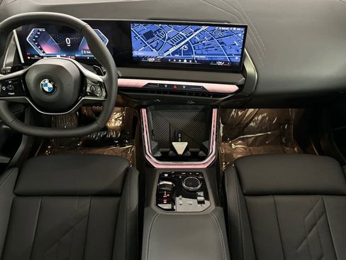 Used 2026 BMW X3 xDrive30 w/ Convenience Package AWD/4WD image 3