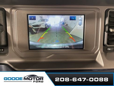 Used 2022 Ford Bronco Outer Banks AWD/4WD image 16