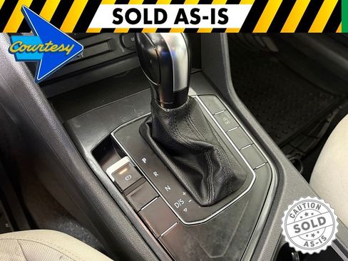 Used 2018 Volkswagen Tiguan S FWD image 27