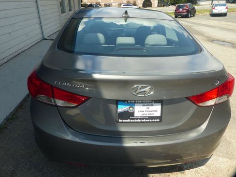 Used 2013 Hyundai Elantra GLS w/ Preferred Pkg FWD image 6