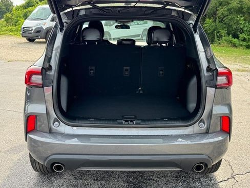 Used 2023 Ford Escape ST-Line AWD/4WD image 5