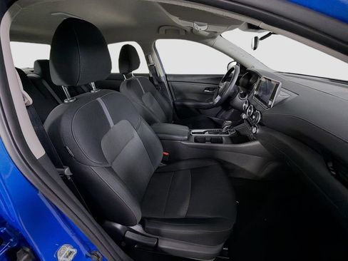 Used 2025 Nissan Sentra SV FWD image 27