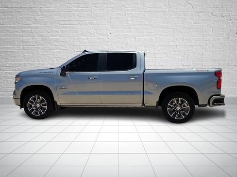 Used 2024 Chevrolet Silverado 1500 RST AWD/4WD image 2