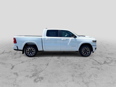 New 2026 RAM 1500 Laramie AWD/4WD image 9
