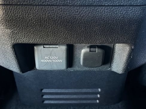 Used 2025 Toyota Tacoma TRD Sport w/ TRD Sport Upgrade Package AWD/4WD image 18