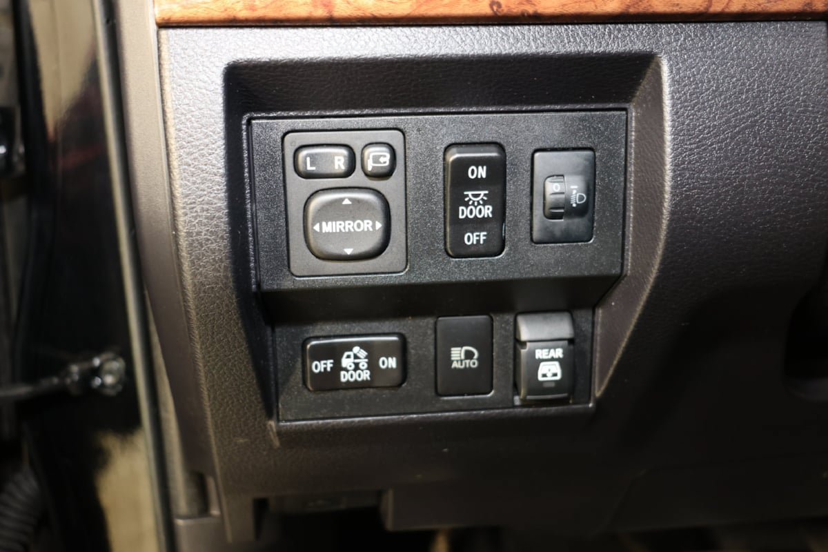 Used 2021 Toyota Tundra 1794 Edition w/ TRD Off-Road Package AWD/4WD image 25