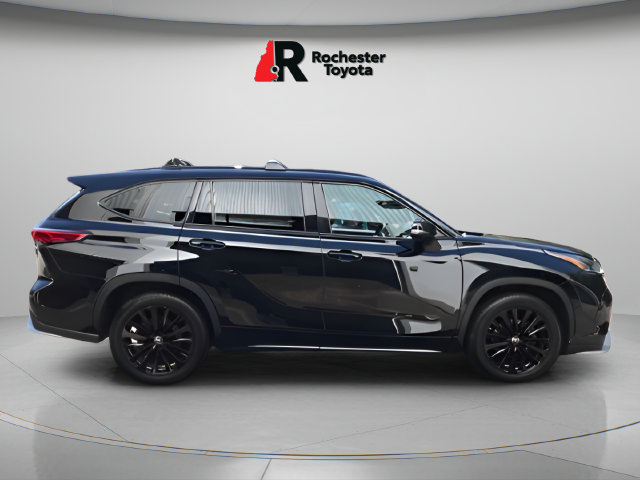 Used 2023 Toyota Highlander XSE AWD/4WD image 8