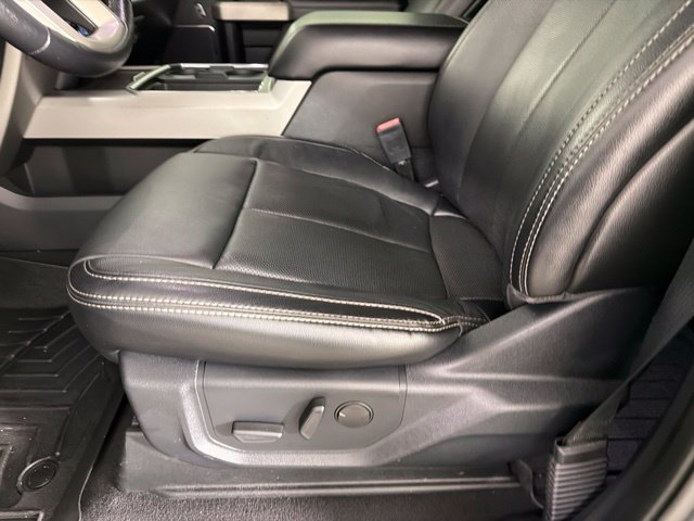 Certified 2020 Ford F250 Lariat w/ Lariat Value Package AWD/4WD image 21