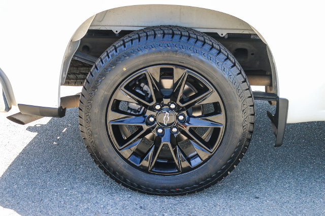 Used 2020 Chevrolet Silverado 1500 LT w/ All-Star Edition RWD image 14