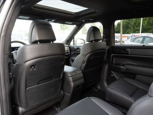 Used 2024 Hyundai Santa Fe Calligraphy AWD/4WD image 26