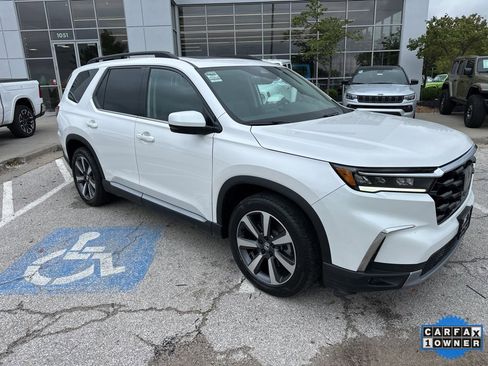 Used 2025 Honda Pilot Touring image 41