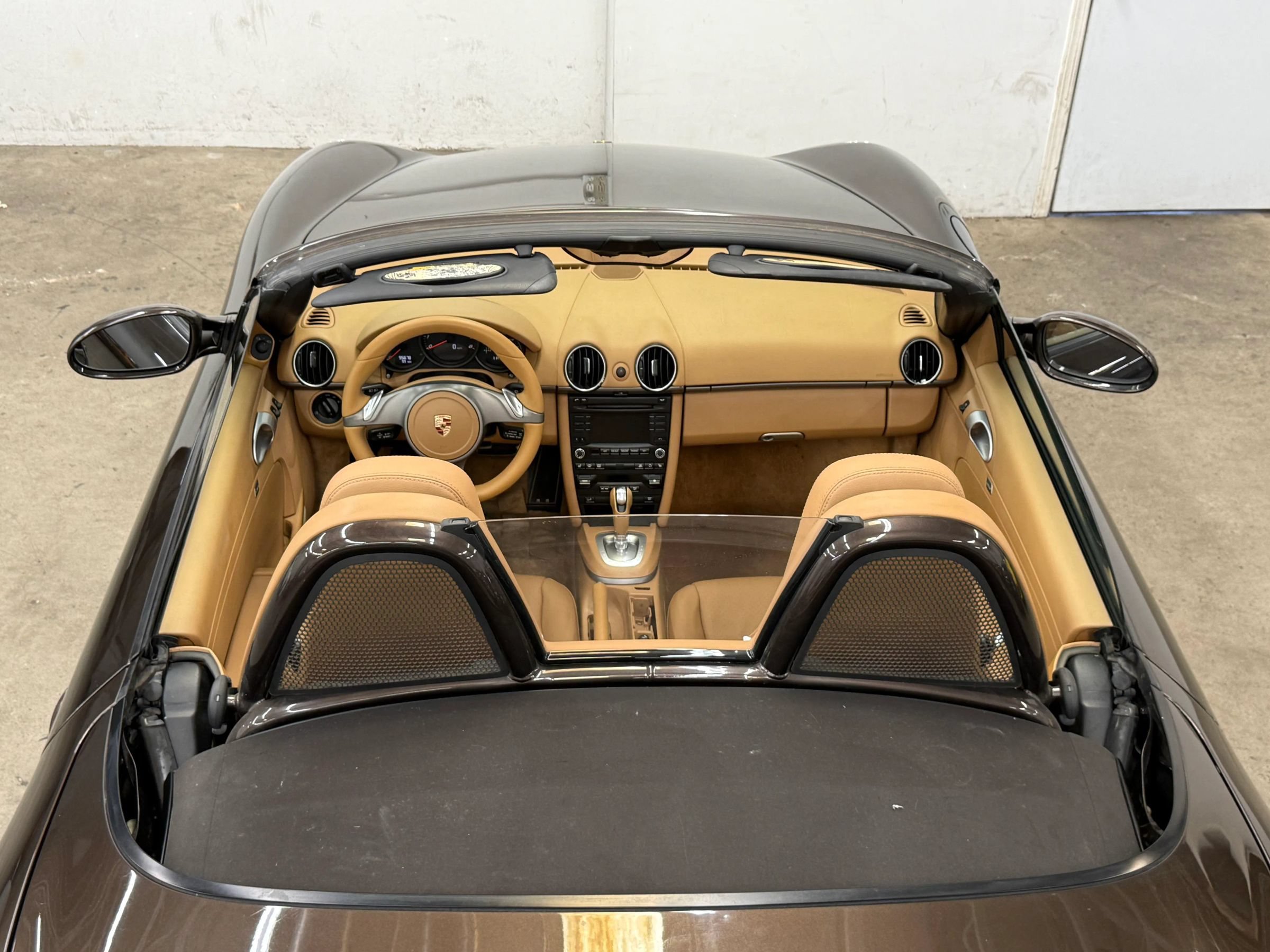 Used 2010 Porsche Boxster RWD image 8