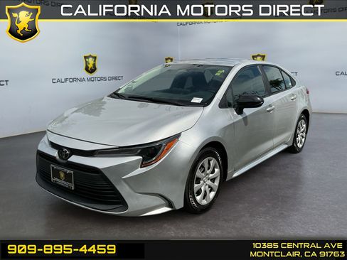 Used 2024 Toyota Corolla LE image 1