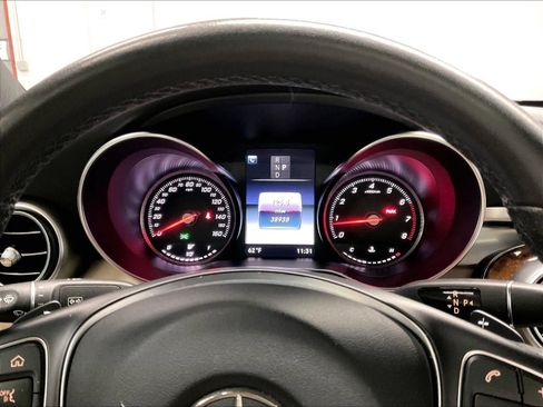 Used 2018 Mercedes-Benz C 300 Sedan image 21