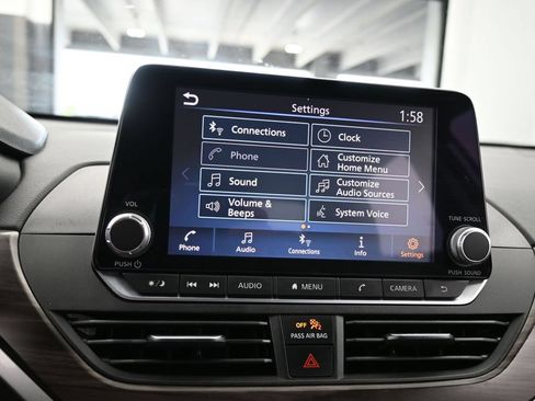 Used 2023 Nissan Altima 2.5 SV FWD image 20
