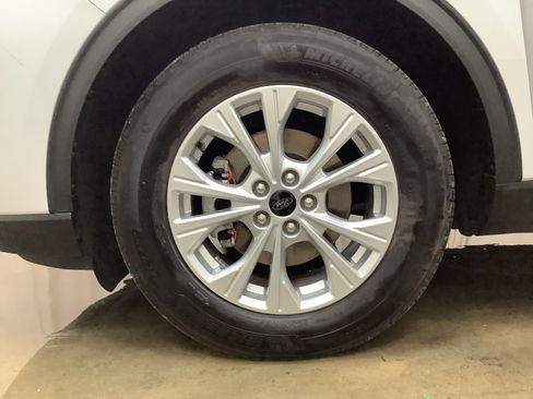 Used 2025 Ford Escape Active FWD image 23